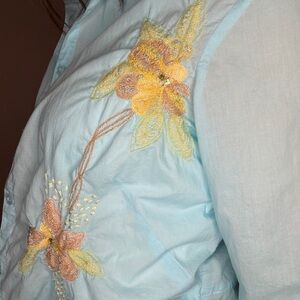Y2K vibe Floral Embroidered Cotton Light Blue Shirt